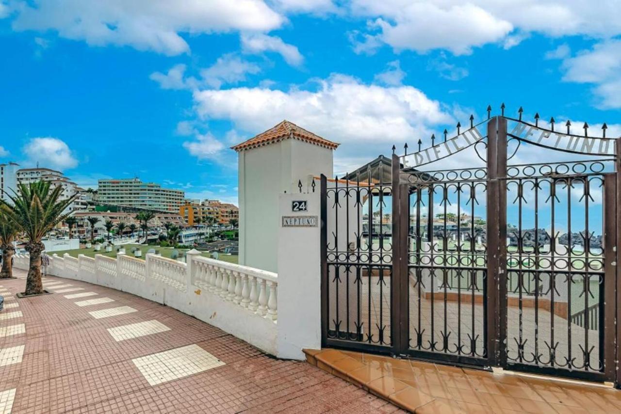 Neptuno Oceanview Suite With Pool And Beach Private Access 圣地亚哥港 外观 照片